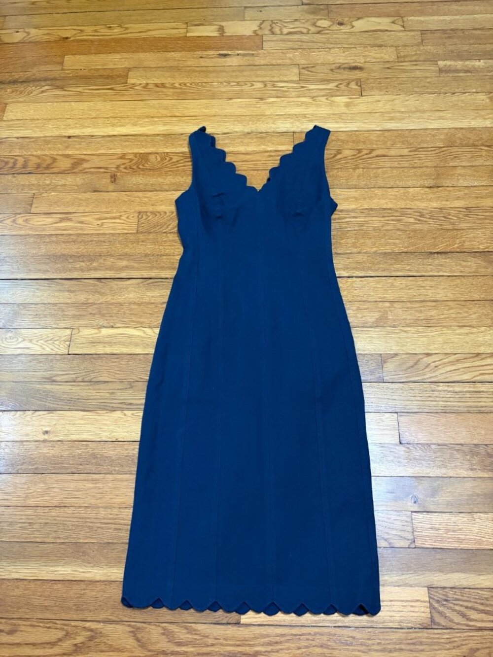 Banana Republic Women’s Dress Size 0 Navy Blue Stretch Cotton Scalloped Hems